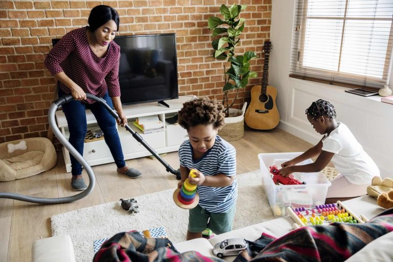 3.21 Spring Cleaning Istock 913582114 Min Min 1