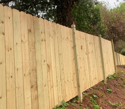 Dog-Ear-Privacy-Fence-with-Dado-Posts